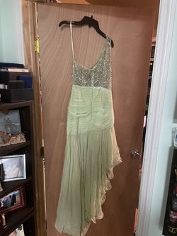 Excite prom Green Size 2 Pageant Ruffles Sheer Cocktail Dress on Queenly