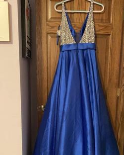 Jovani Blue Size 6 Party Ball gown on Queenly