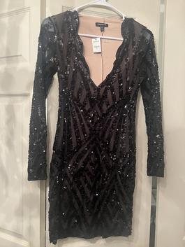 Express Black Size 2 Sequin Midi Cocktail Dress on Queenly