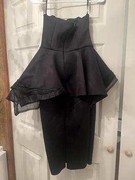 ASOS Black Size 6 Midi $300 Fitted Cocktail Dress on Queenly