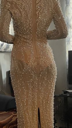 Banjul Nude Size 0 Prom Shiny Straight Dress on Queenly