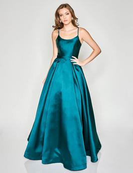 Style 1532 Nina Canacci Green Size 0 Floor Length Ball gown on Queenly