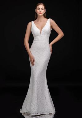 Style 2229 Nina Canacci White Size 2 Tall Height Straight Dress on Queenly