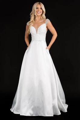 Style 2300 Nina Canacci White Size 8 Floor Length Pageant A-line Dress on Queenly
