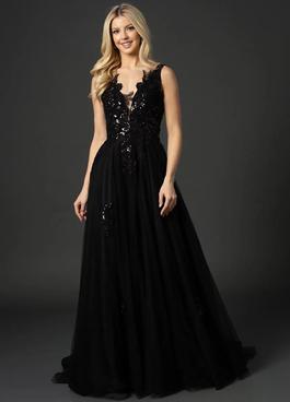 Style 6557 Nina Canacci Black Size 6 Floor Length A-line Dress on Queenly