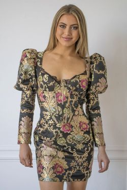 Lavish Alice Multicolor Size 4 Midi $300 Sleeves Cocktail Dress on Queenly