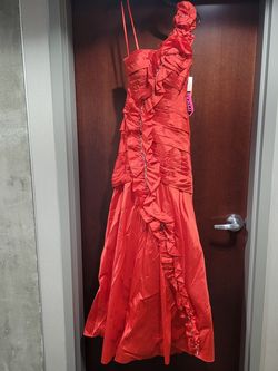 Style 8752 Mori Lee Paparazzi  Red Size 2 One Shoulder Prom Mermaid Dress on Queenly