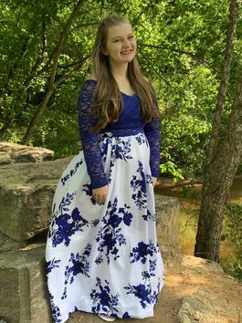 Blue Size 8 Ball gown on Queenly