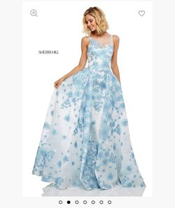 Sherri Hill Blue Size 4 Tulle Overskirt Embroidery Train Dress on Queenly