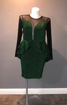 Green Size 18 Cocktail Dress on Queenly