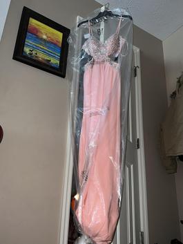 Pink Size 10 Ball gown on Queenly