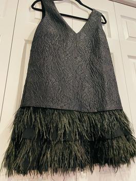 BCBG MAXARIA Black Size 6 Feather Homecoming $300 Feathers Cocktail Dress on Queenly