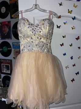 Prom USA Nude Size 16 Ivory Plus Size A-line Dress on Queenly