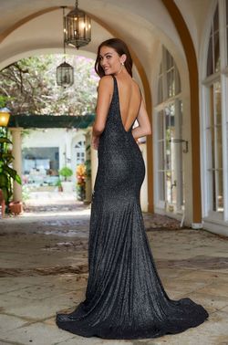 Style Anjolee Amarra Black Size 0 Shiny Prom Sequined Euphoria Side slit Dress on Queenly