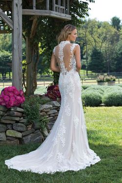 Style 3971 Sincerity Bridal White Size 4 High Neck Lace Straight Dress on Queenly