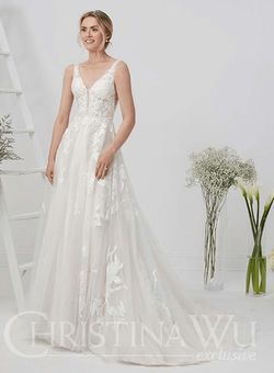 Style 19214 House Of Wu White Size 12 Jewelled Plunge Floral Ivory Embroidery A-line Dress on Queenly