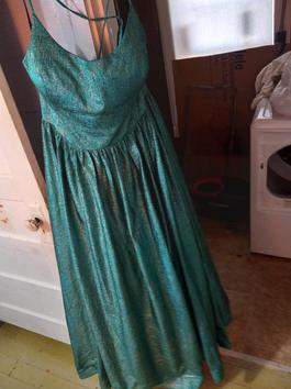 Style None Lagacy Prom And Bridal Green Size 20 Floor Length $300 Ball gown on Queenly