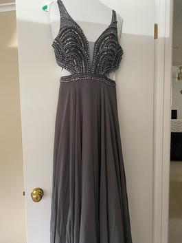 Designs by La Femme Silver Size 6 Floor Length Ball gown on Queenly