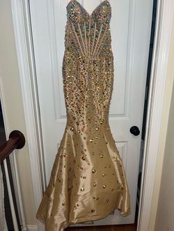 Jovani Gold Size 2 Strapless Mermaid Dress on Queenly