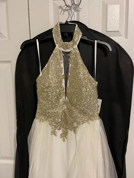 Sequin Hearts Gold Size 4 Sequin Prom Halter Straight Dress on Queenly