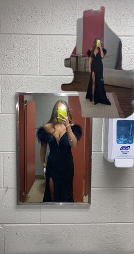 Ashley Lauren Black Size 0 Floor Length Side slit Dress on Queenly