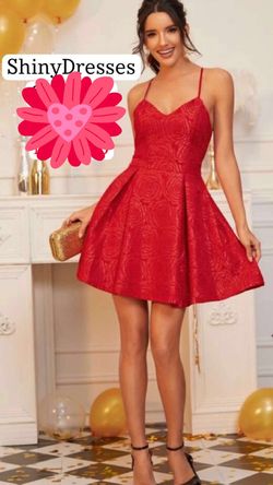 Style -1 Red Size 4 Cocktail Dress on Queenly