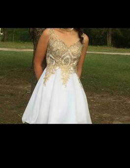 Fiesta Fashion White Size 2 Prom $300 A-line Dress on Queenly