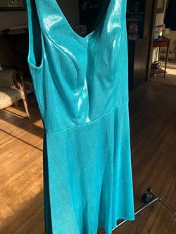 Ashley Lauren Blue Size 0 Midi Homecoming $300 Winter Formal Cocktail Dress on Queenly