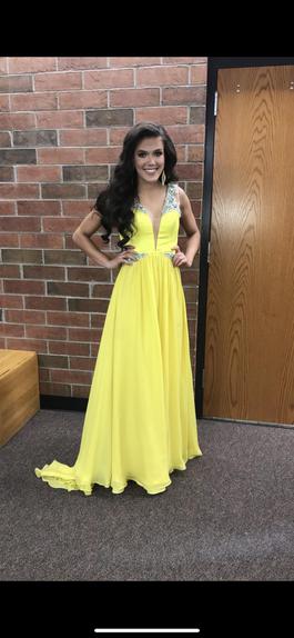 Ashley Lauren Yellow Size 2 Prom A-line Dress on Queenly