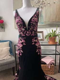 Ellie Wilde Multicolor Size 4 Floor Length Black Tie $300 Mermaid Dress on Queenly