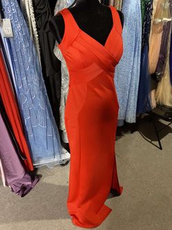 Style -1 Red Size 8 Straight Dress on Queenly