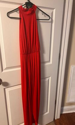 Venus Red Size 4 Prom 50 Off Straight Dress on Queenly