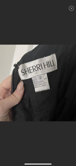Sherri hill fun fashion Yellow Size 2 Halter Jewelled $300 Sherri Hill Ball gown on Queenly