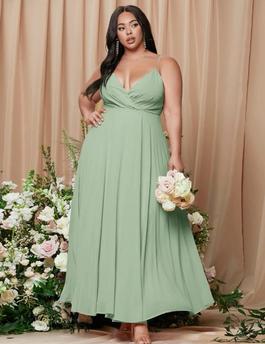 SHEIN Green Size 20 Spaghetti Strap Prom Straight Dress on Queenly