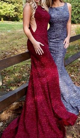Jovani Red Size 6 $300 Sequin Prom Straight Dress on Queenly