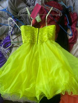 Marilee Yellow Size 0 Floor Length $300 Ball gown on Queenly