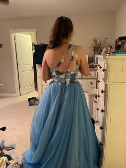 Jovani Blue Size 6 Cut Out Embroidery Prom Straight Dress on Queenly