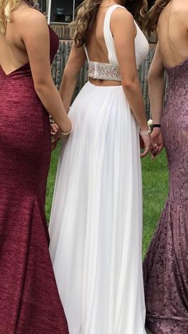 Jovani White Size 0 Prom Ball gown on Queenly