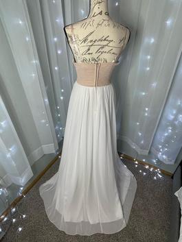 Say yes to the dress White Size 8 $300 A-line Dress on Queenly