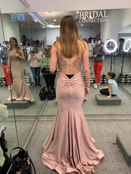 Ellie Wilde Pink Size 4 Black Tie Mermaid Dress on Queenly