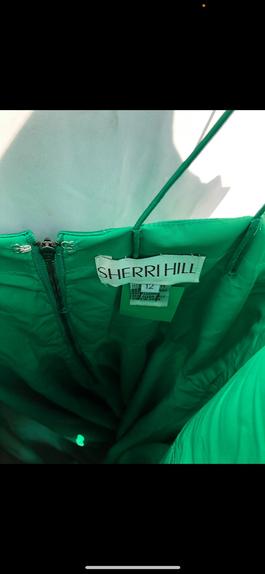 Sherri Hill Green Size 12 Floor Length Emerald Side slit Dress on Queenly