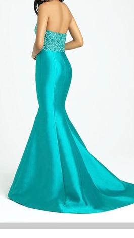 Madison James Green Size 2 $300 Mermaid Dress on Queenly