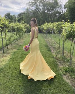Sherri Hill Yellow Size 4 Prom $300 Mermaid Dress on Queenly