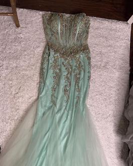 Camille La Vie Green Size 0 Black Tie $300 Mermaid Dress on Queenly