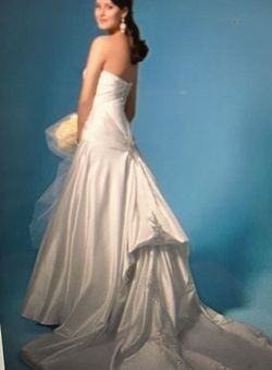 Alfred Angelo Nude Size 18 50 Off Train Ball gown on Queenly
