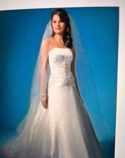 Alfred Angelo Nude Size 18 70 Off Ball gown on Queenly
