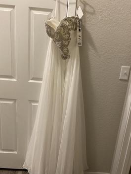 Mac Duggal White Size 4 Floor Length Straight Dress on Queenly
