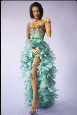 Style 2921 Sherri Hill Green Size 12 Ruffles Tall Height $300 Side slit Dress on Queenly