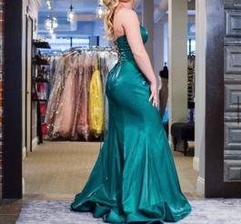 Sherri Hill Green Size 6 $300 Pageant Mermaid Dress on Queenly