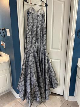 Faviana Silver Size 12 Black Tie $300 Mermaid Dress on Queenly